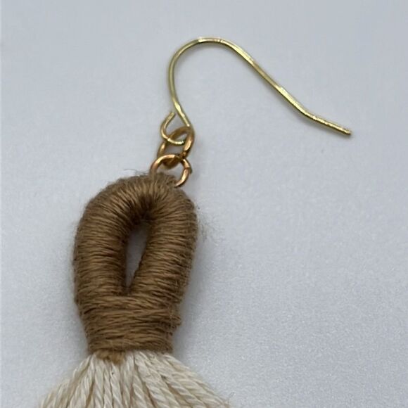 2.5” Gold Tone Large Cream Taupe Looped Tassel Bohemian Earrings - Picture 7 of 8